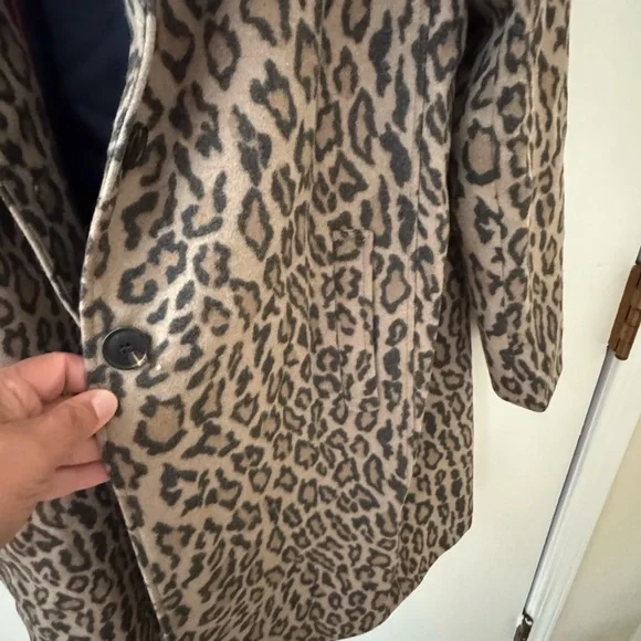 Boden Leopard Print Teddy Jacket - Picture 5 of 10